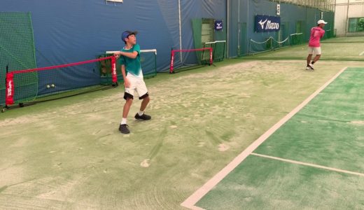 【ジュニアテニス】クロスラリーをしている動画です。2019ジュニアテニス全国大会3大会連続決勝戦に進出した（全国選抜ジュニア・全国小学生テニス選手権・全日本ジュニア)選手が日々行っている練習動画です。